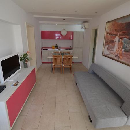 Apartments Karmen Maria Novigrad Istria Extérieur photo